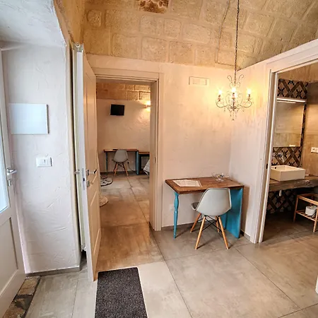 Palazzo Murat Couette-café Monopoli